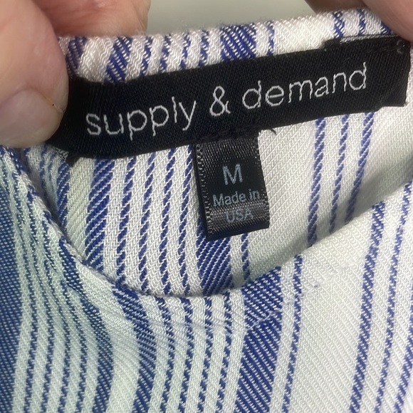 Supply & Demand Size Medium Blue & White Off the Shoulder Swing Top with Strap - Picture 5 of 10